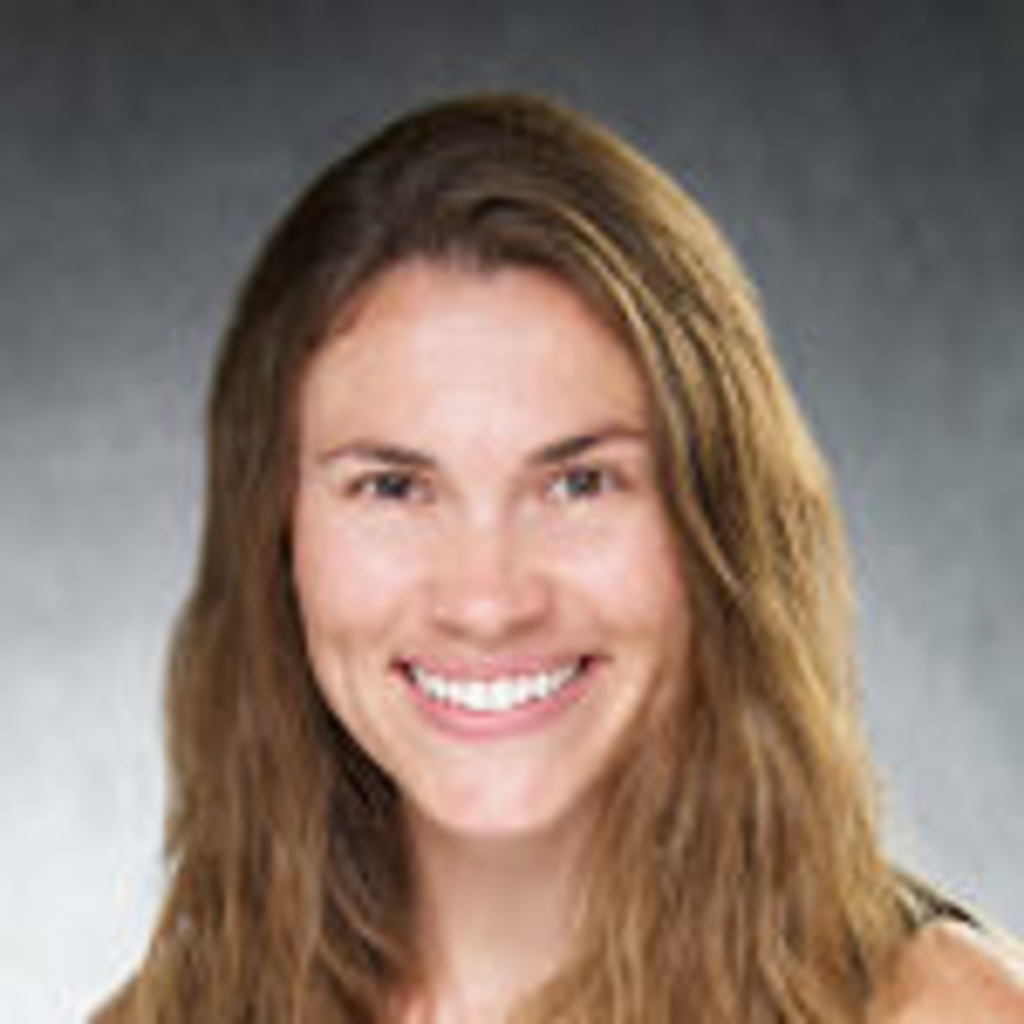 Portrait of Kristi Hendrickson